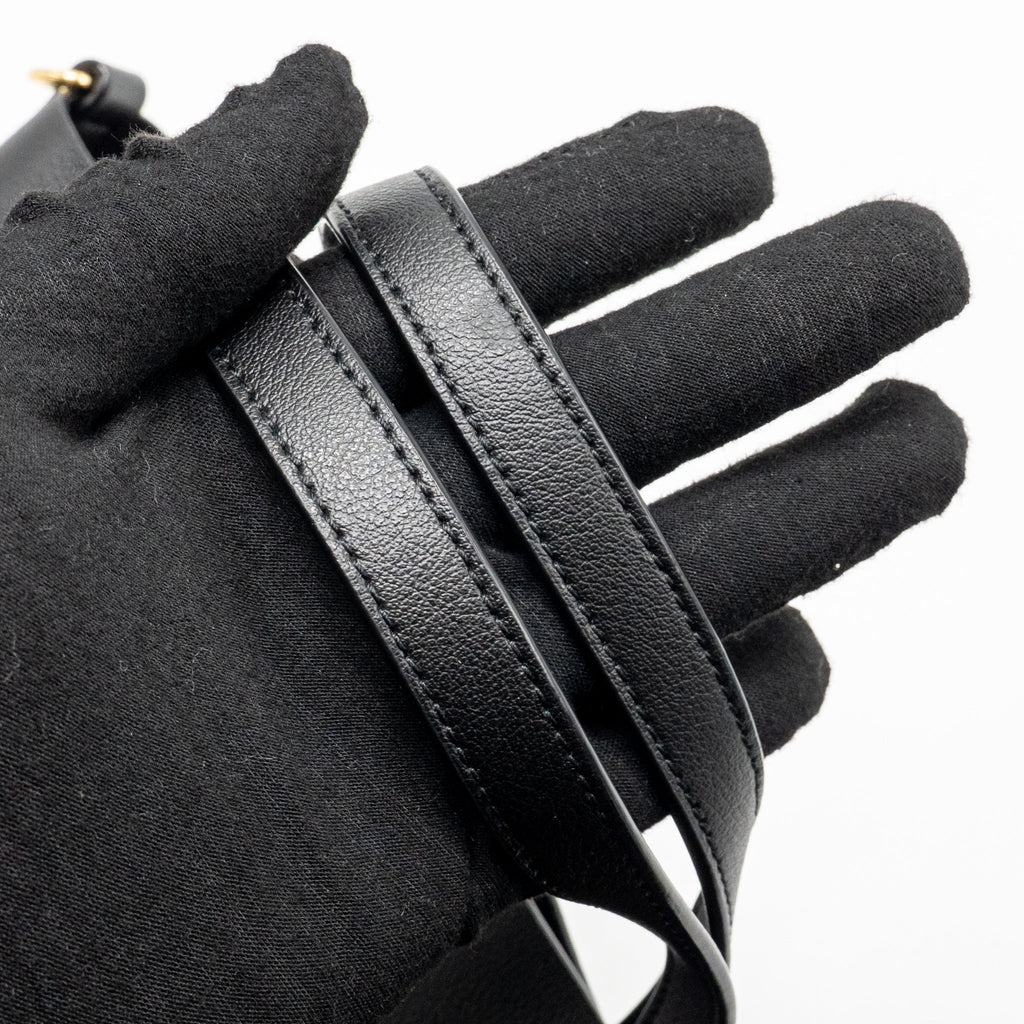 Saint Laurent/YSL Toy Shopping Tote Bag Smooth Calfskin Black GHW