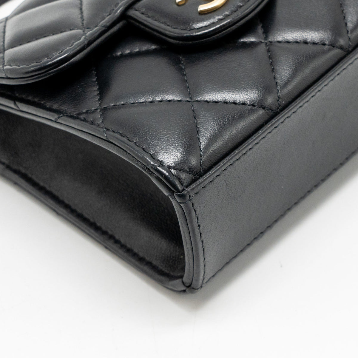 CHANEL TOP HANDLE MINI FLAP CLUTCH WITH CHAIN BLACK LAMBSKIN GHW (MICROCHIP)