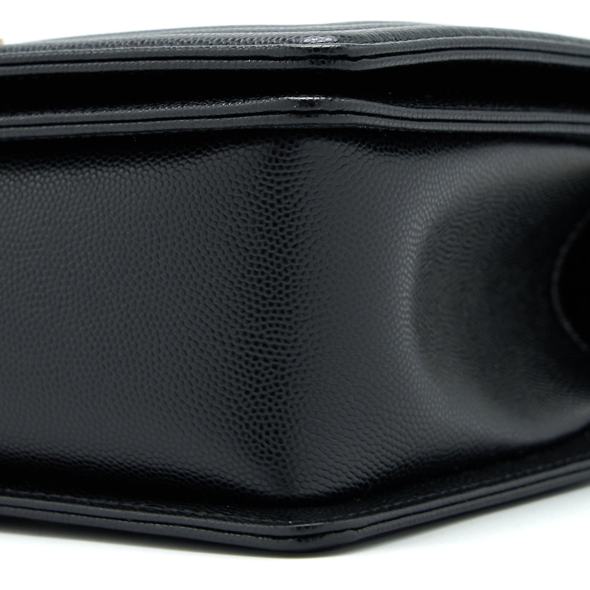 CHANEL MEDIUM BOY BAG CAVIAR BLACK BRUSHED GHW (MICROCHIP)