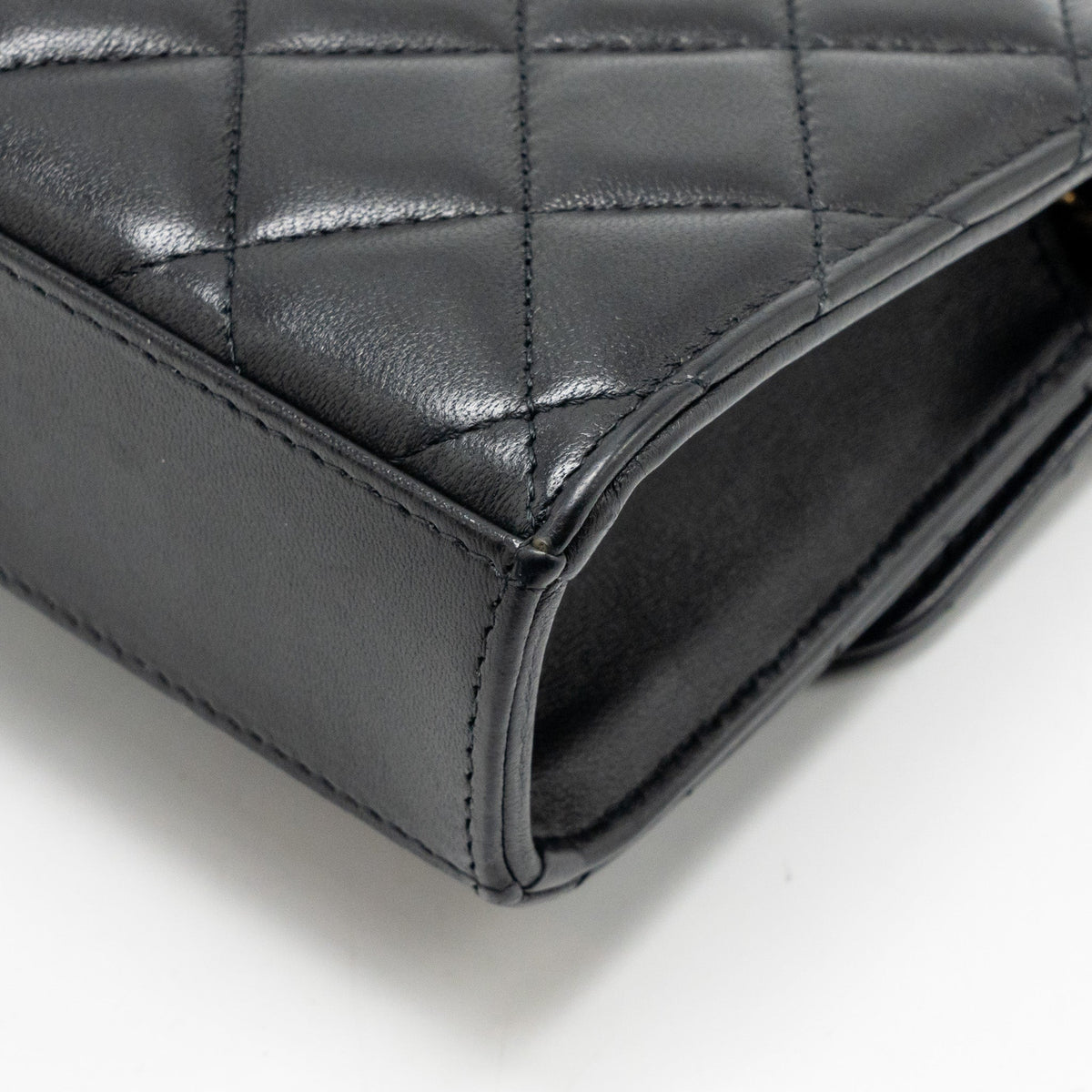 CHANEL TOP HANDLE MINI FLAP CLUTCH WITH CHAIN BLACK LAMBSKIN GHW (MICROCHIP)