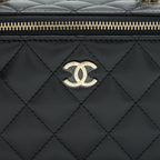 CHANEL 22A TOP HANDLE LONG VANITY WITH CHAIN LAMBSKIN BLACK LGHW