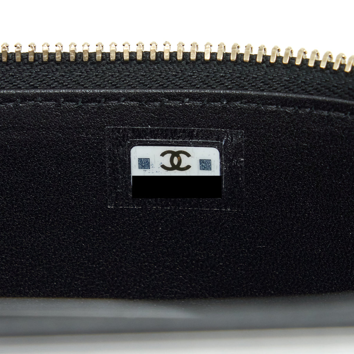 CHANEL 22A TOP HANDLE LONG VANITY WITH CHAIN LAMBSKIN BLACK LGHW
