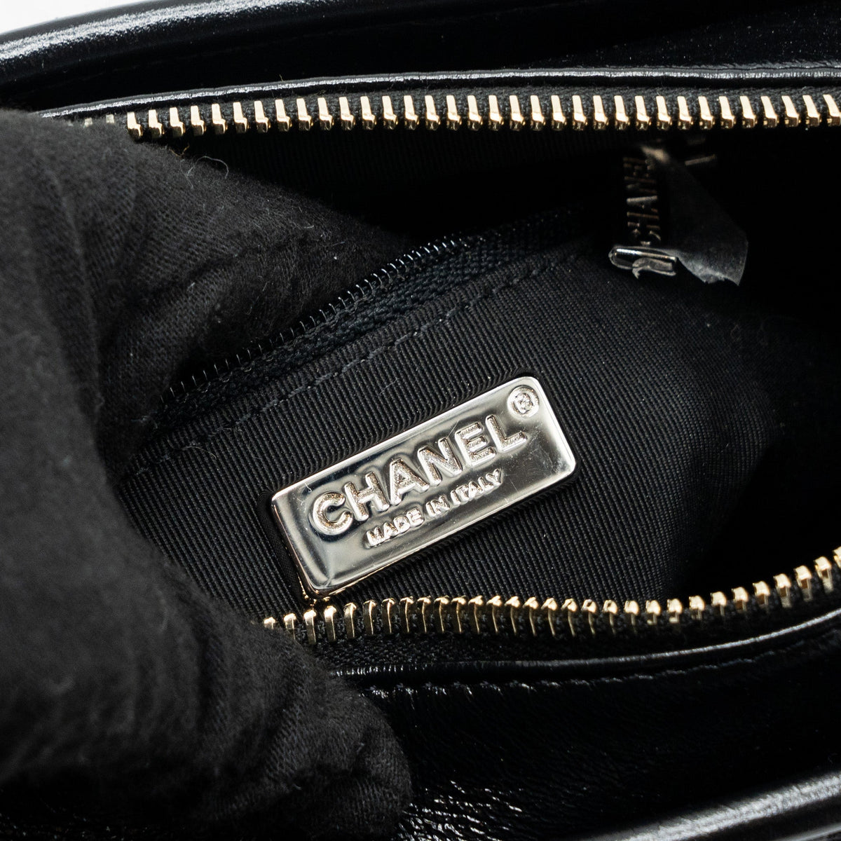 CHANEL SMALL GABRIELLE HOBO BAG LIMITED EDITION FABRIC/CALFSKIN BLACK / GOLD MULTICOLOUR HARDWARE