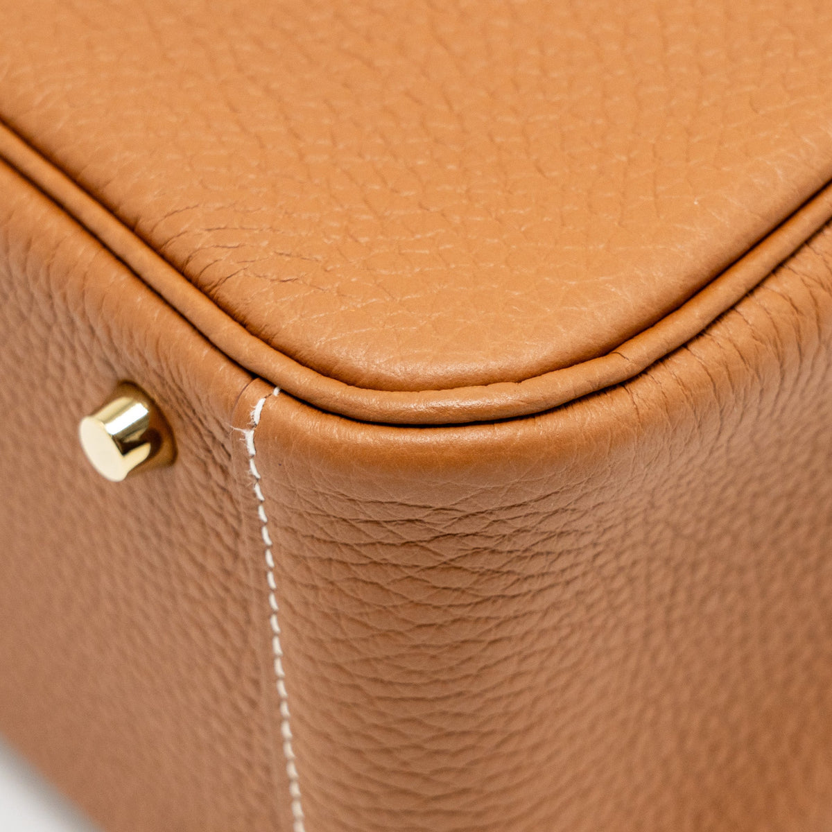Hermes Mini Lindy Clemence Gold GHW