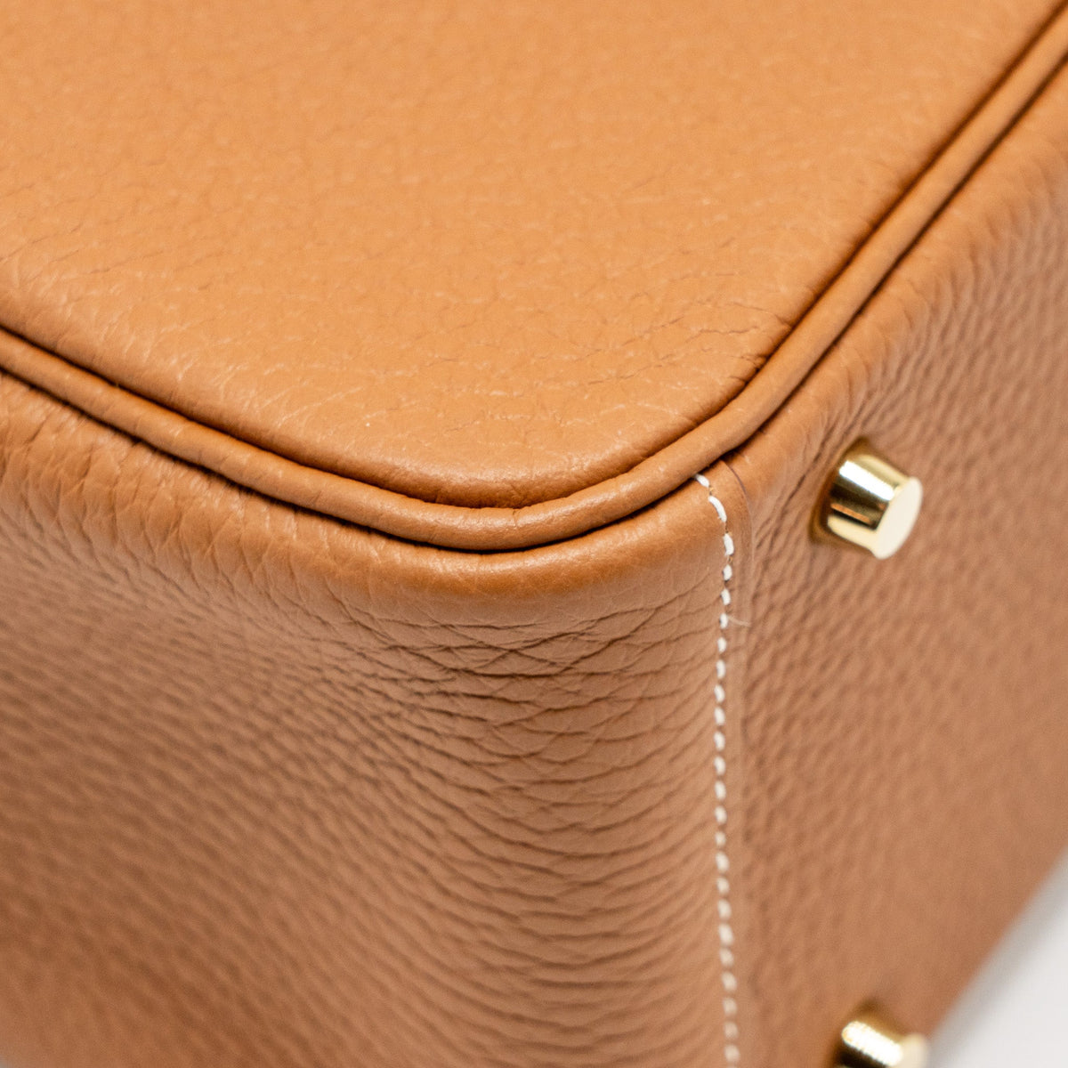 Hermes Mini Lindy Clemence Gold GHW