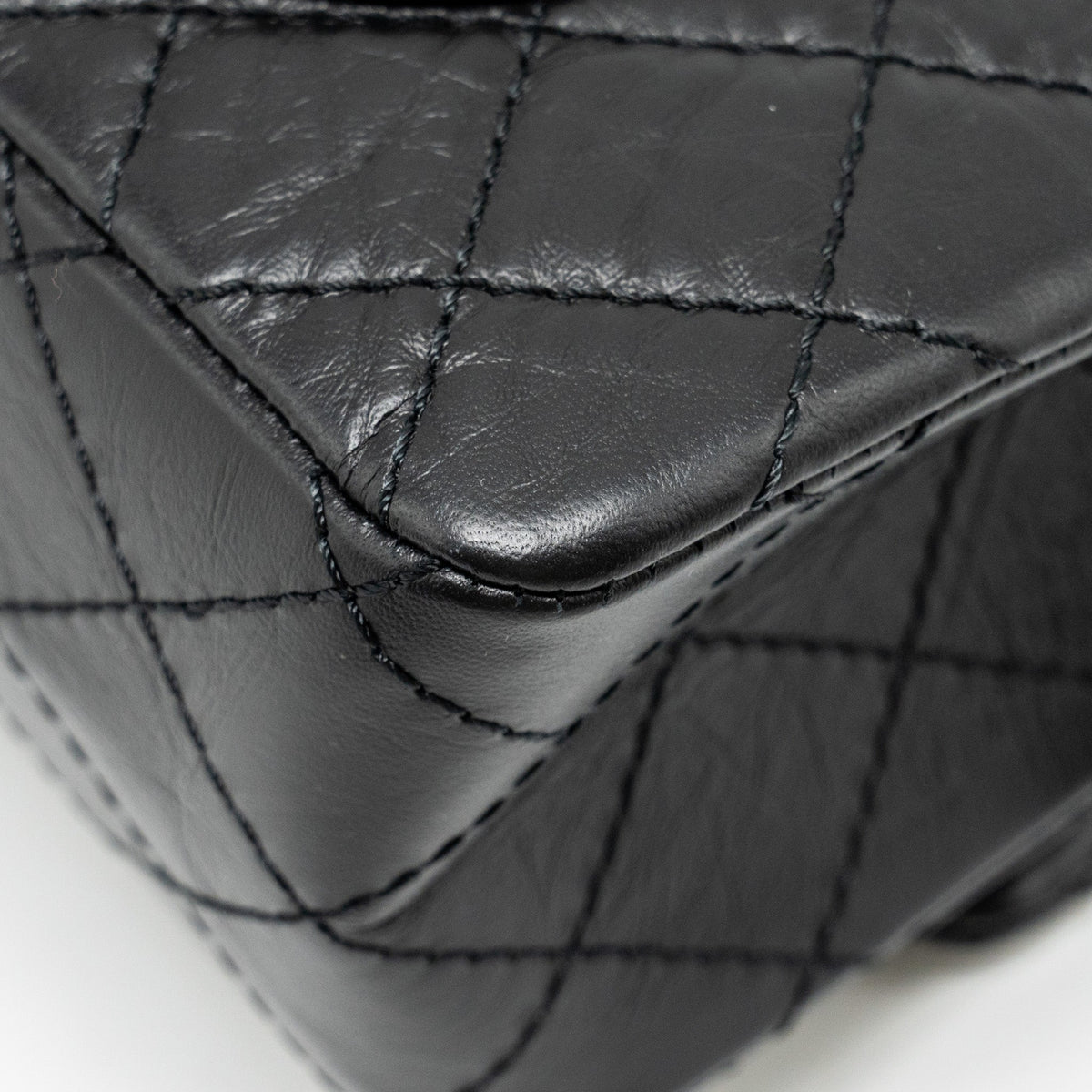 CHANEL SMALL 2.55 REISSUE DOUBLE FLAP BAG AGED CALFSKIN BLACK GHW (MICROCHIP)