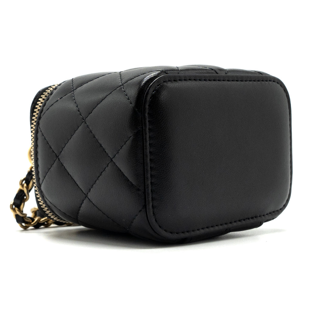 CHANEL TOP HANDLE MINI VANITY LAMBSKIN BLACK GHW