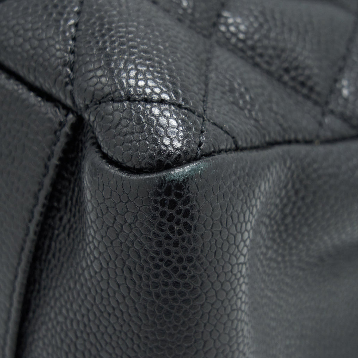 CHANEL GRAND SHOPPING TOTE CAVIAR BLACK GHW SERIAL 17
