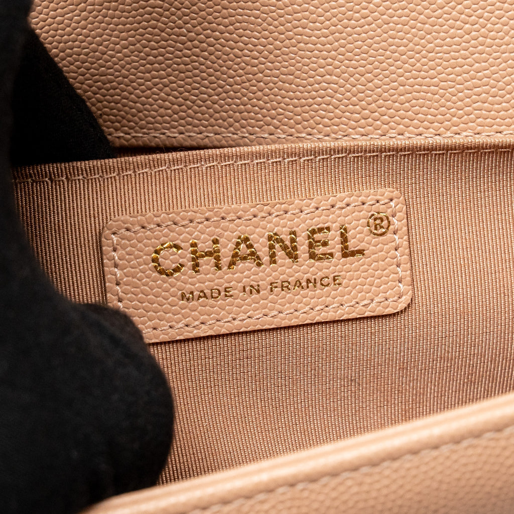 CHANEL MEDIUM BOY BAG GRAINED CALFSKIN BEIGE GHW
