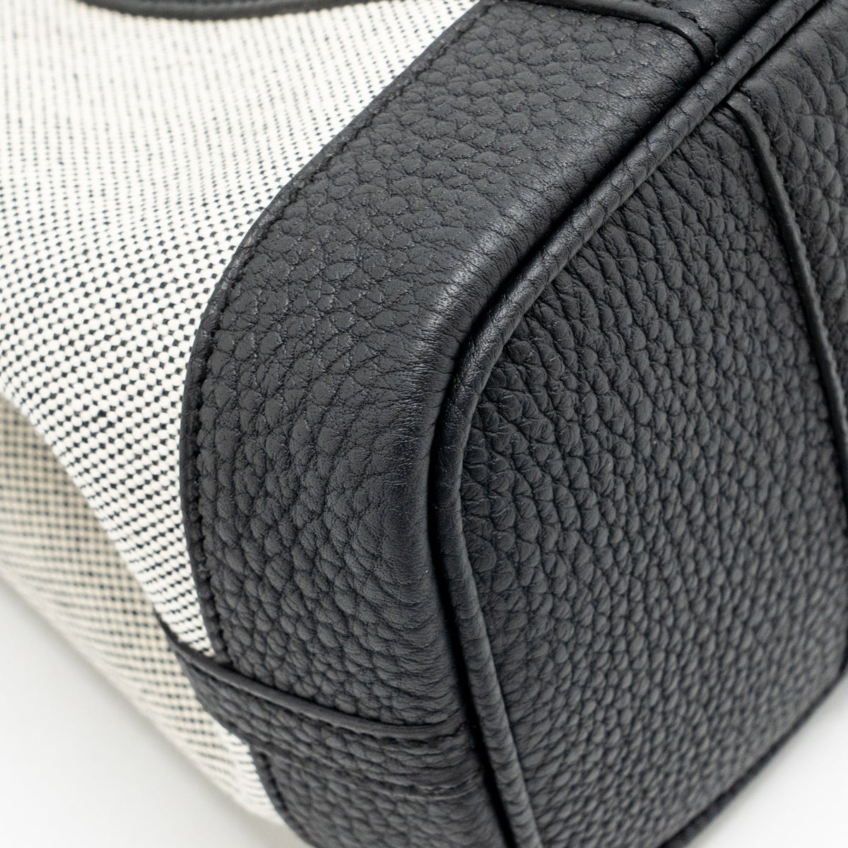 Hermes NEO GARDEN PARTY 23 CANVAS/NEGONDA ECRU-NOIR/NOIR SHW