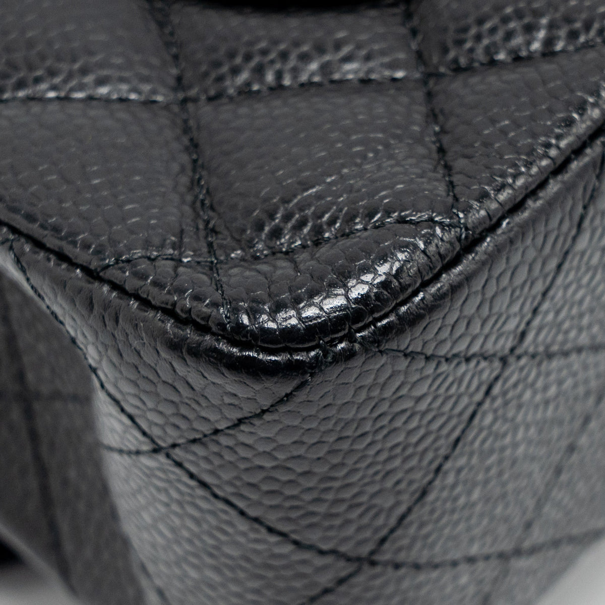 CHANEL SMALL CLASSIC DOUBLE FLAP CAVIAR BLACK GHW (MICROCHIP)