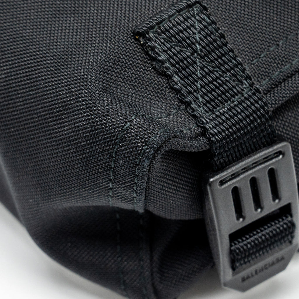 BALENCIAGA ARMY MESSENGER BAG BLACK RECYCLED NYLON BLACK/BLACK HARDWARE