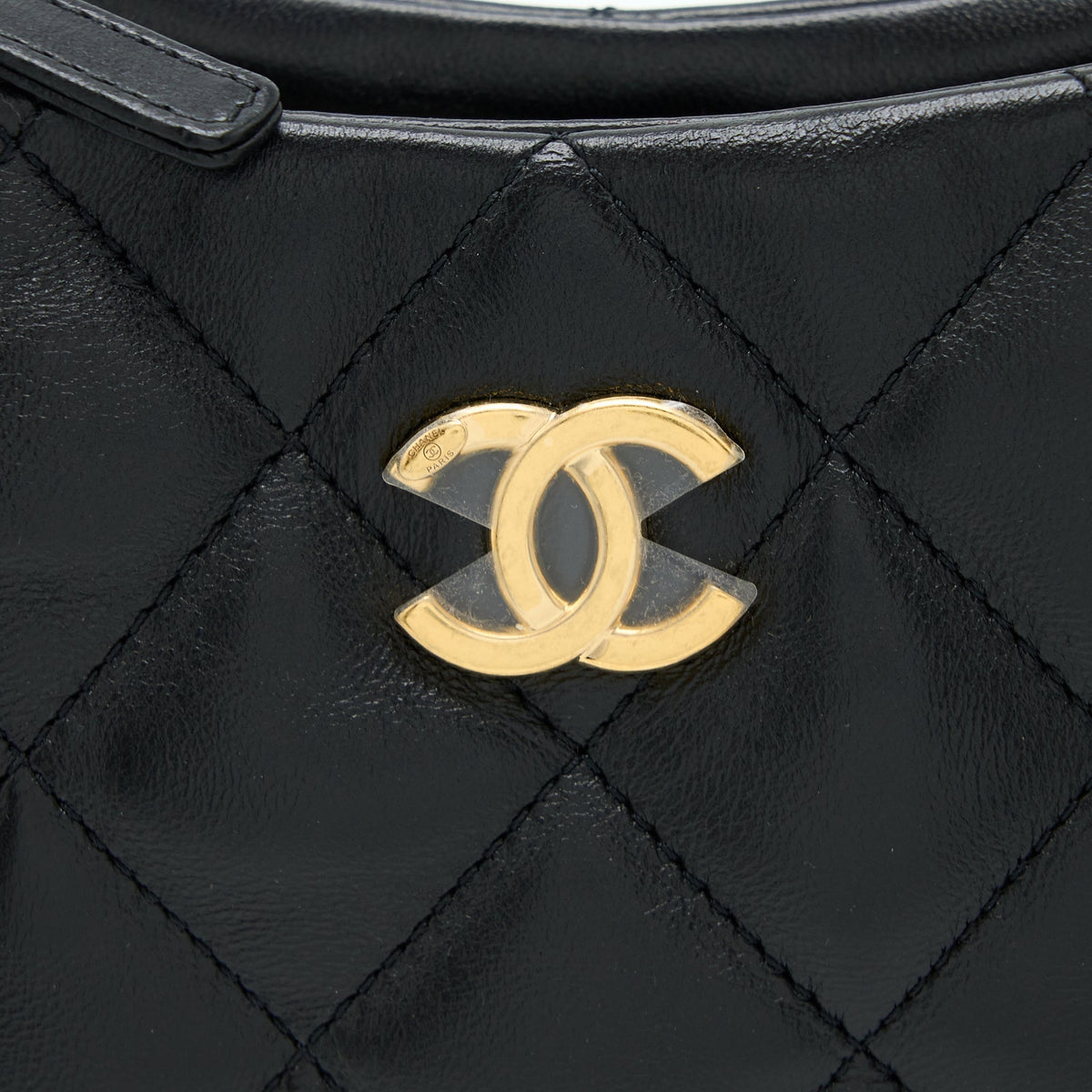 CHANEL 22K HOBO SHOULDER BAG LAMBSKIN BLACK GHW (MICROCHIP)