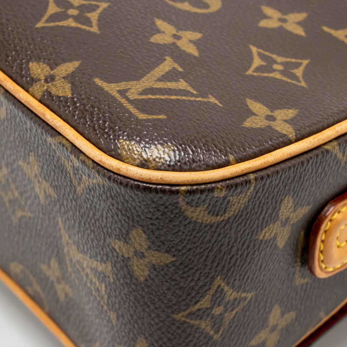 Louis Vuitton vintage viva cite MM shoulder bag monogram canvas GHW
