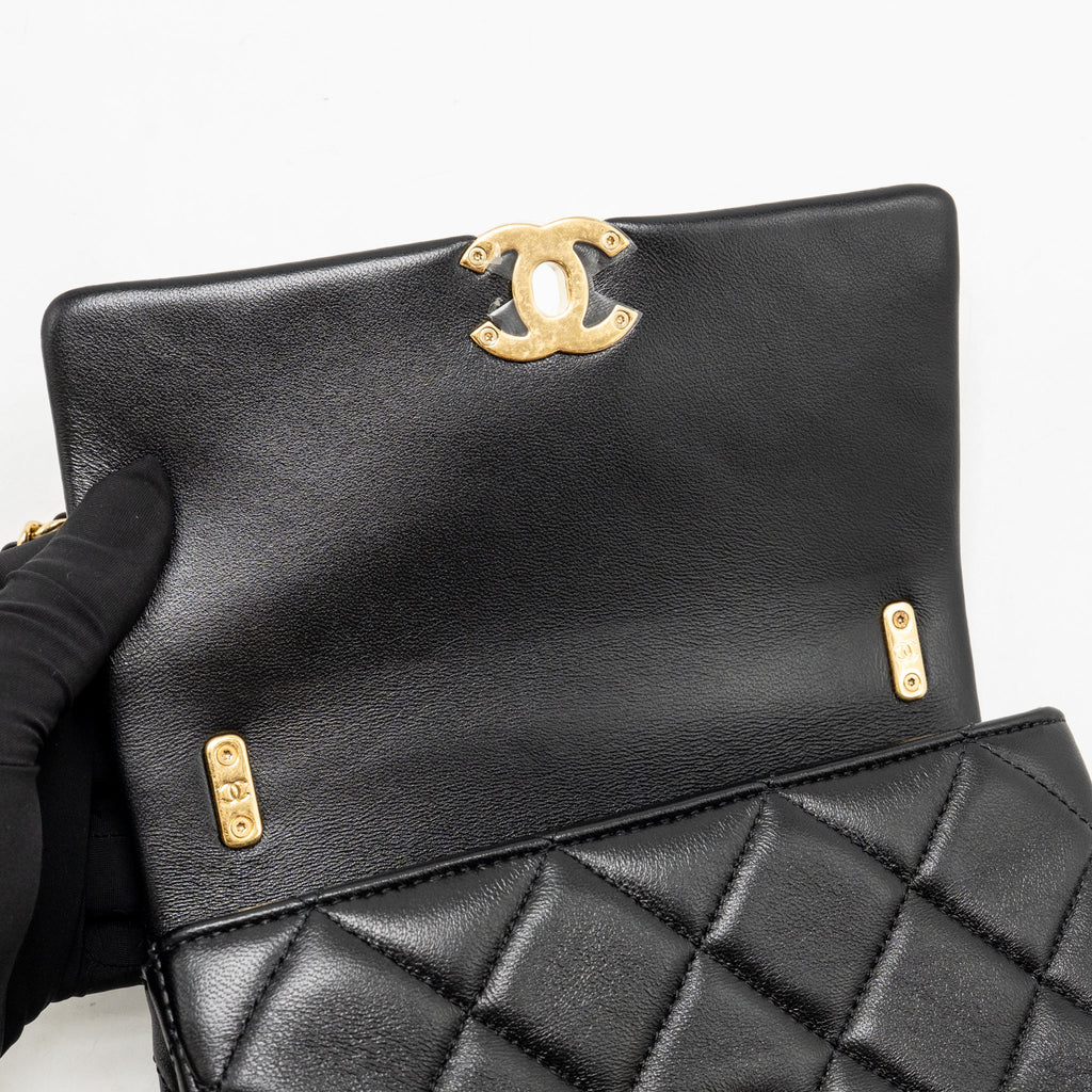 Chanel crystal logo handle chain flap bag lambskin GHW (microchip)