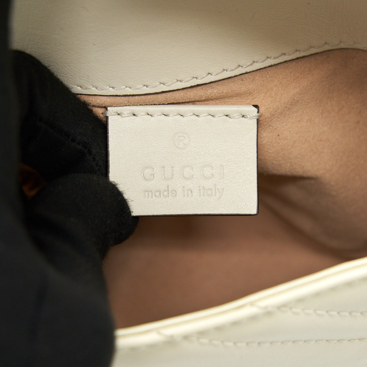 GUCCI GG MARMONT SUPER MINI WHITE WITH GHW