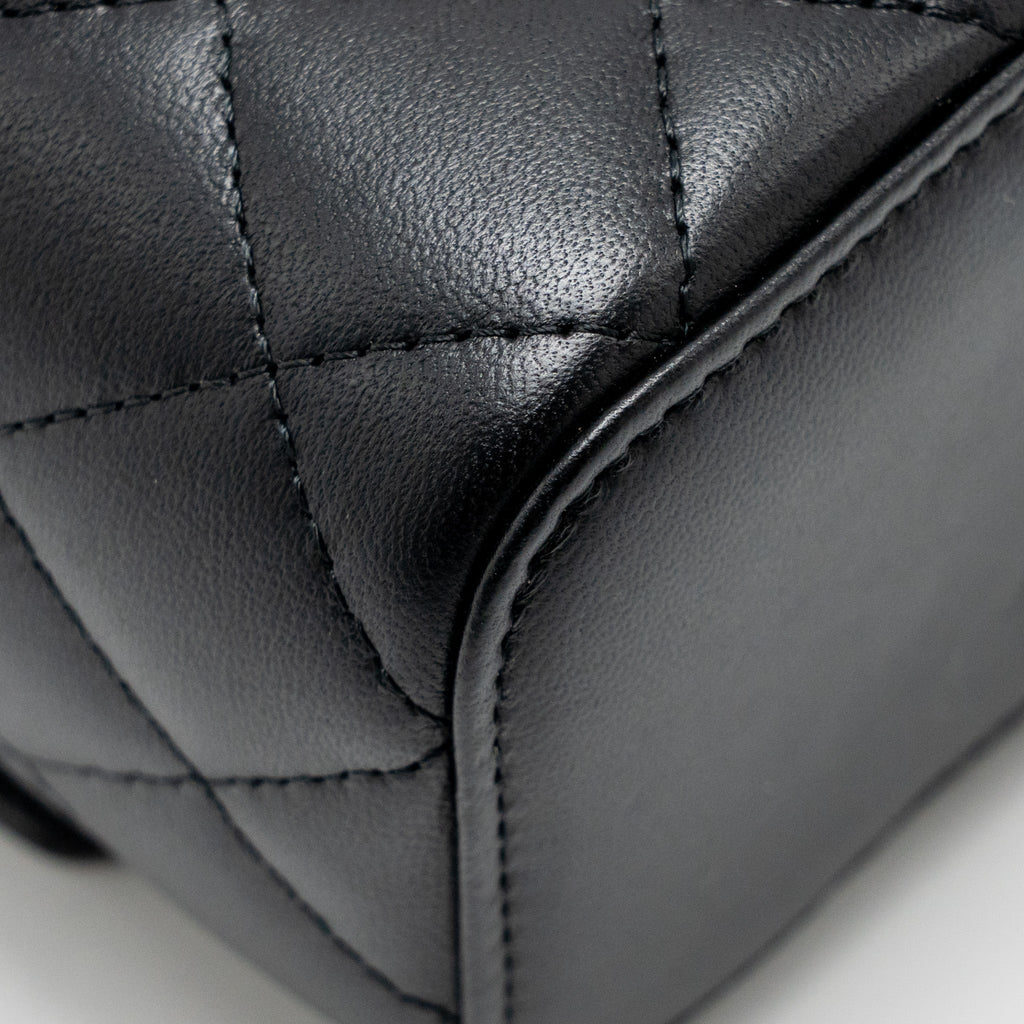 CHANEL PEARL CRUSH MINI VANITY WITH CHAIN LAMBSKIN BLACK GHW