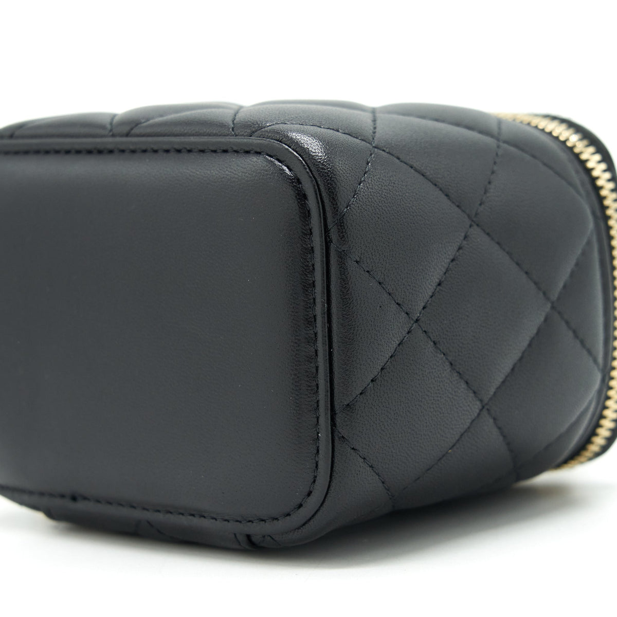CHANEL PEARL CRUSH MINI VANITY CASE LAMBSKIN BLACK GHW