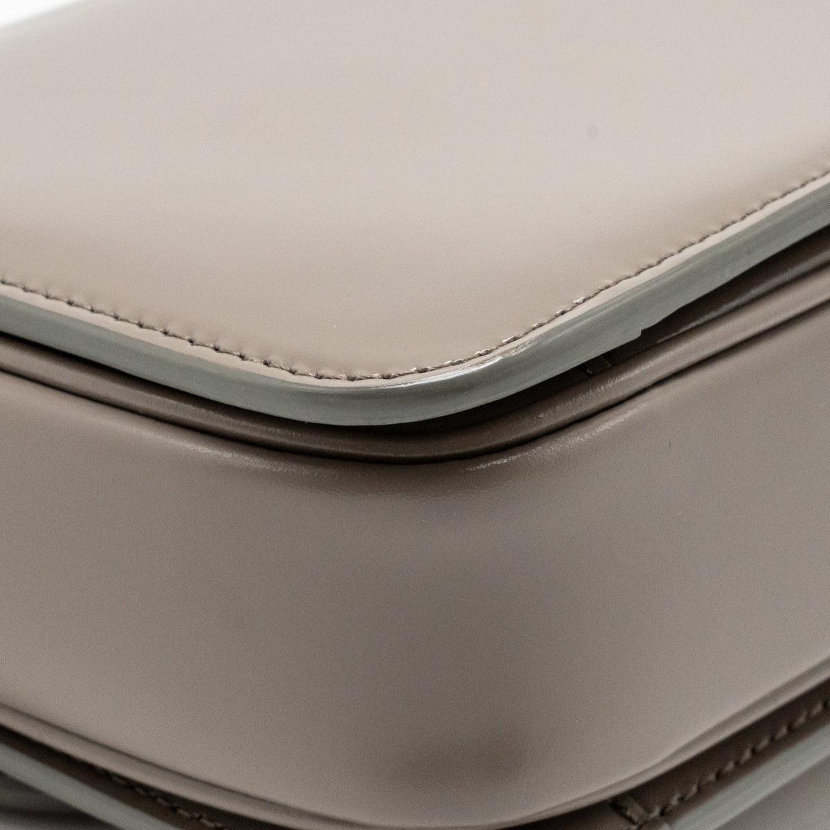Celine Teen Triomphe bag shiny calfskin Pebble GHW