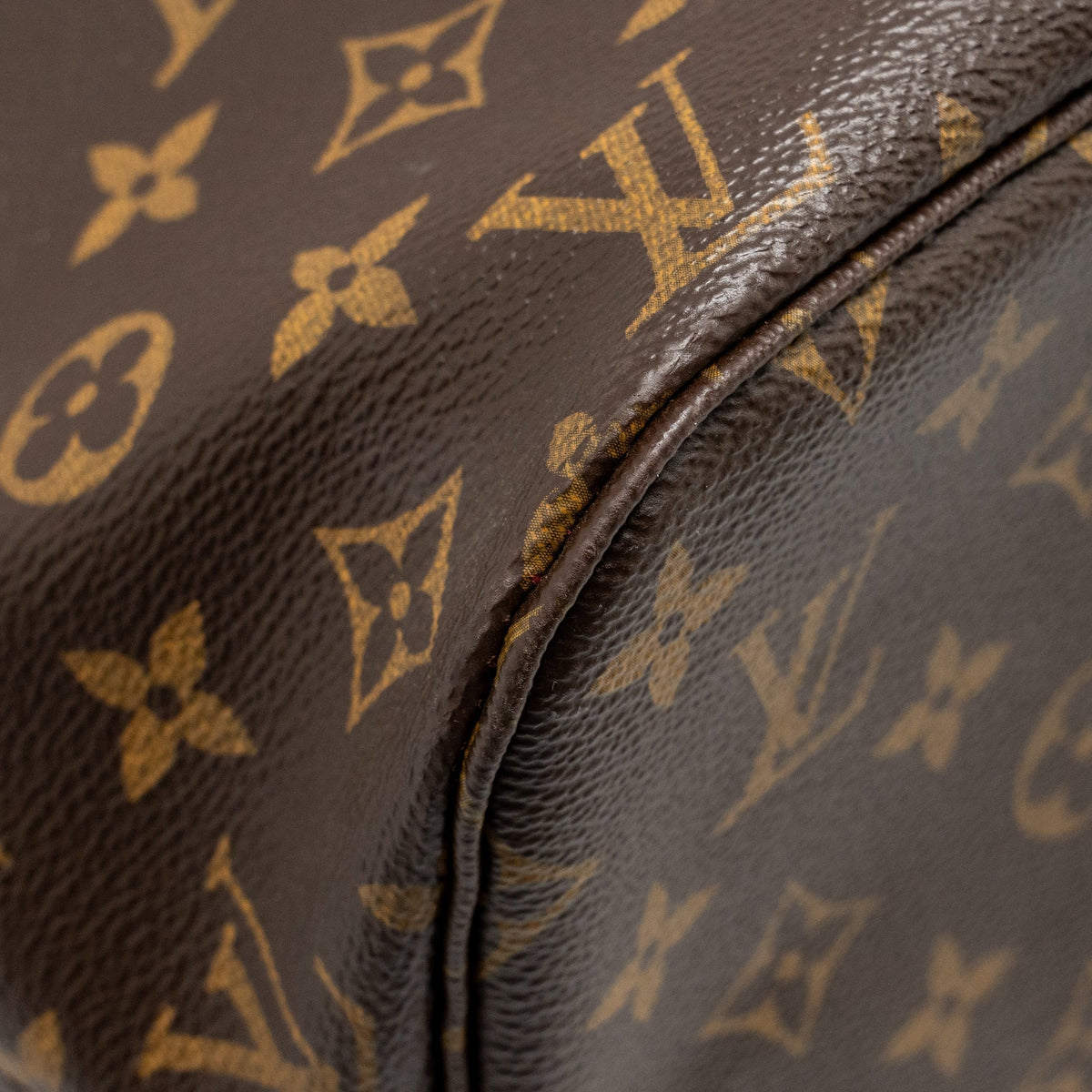 LOUIS VUITTON NEVERFULL MM TOTEM LIMITED EDITION MONOGRAM CANVAS MULITCOLOUR GHW