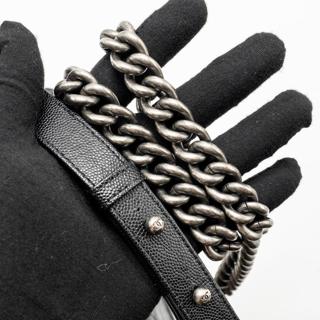 CHANEL MEDIUM BOY BAG CAVIAR BLACK SHW