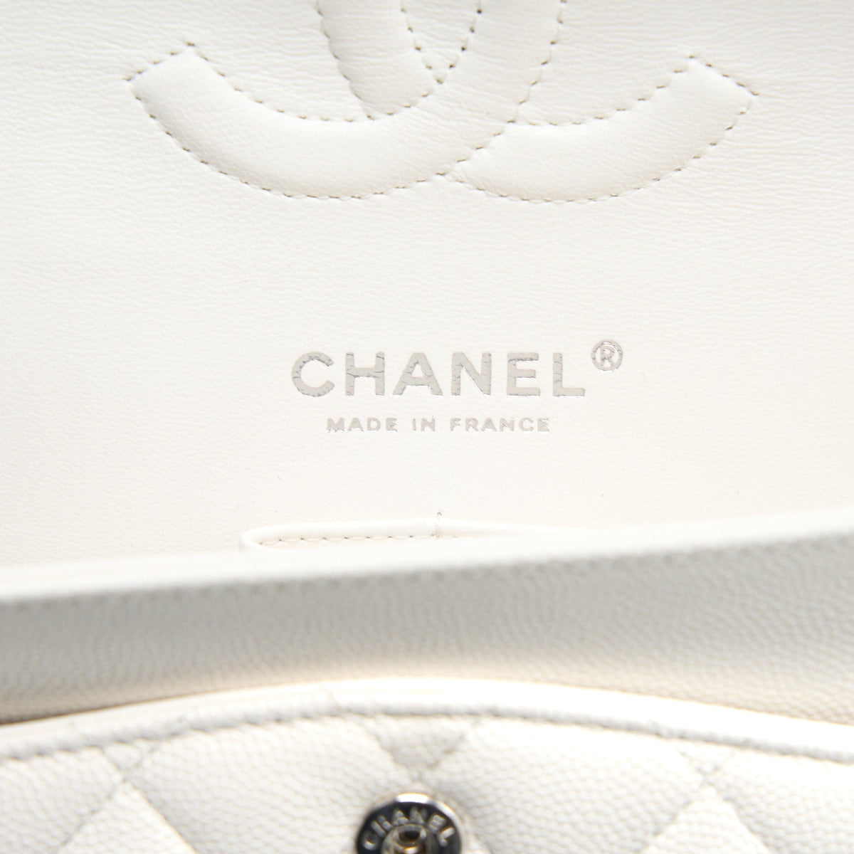 CHANEL MEDIUM CLASSIC DOUBLE FLAP BAG CAVIAR WHITE SHW (MICROCHIP)