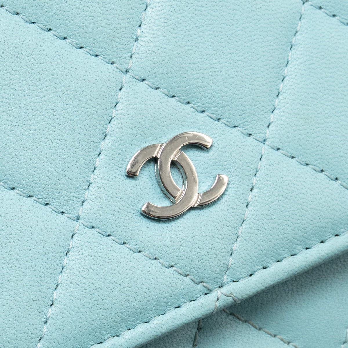 CHANEL CLASSIC WALLET ON CHAIN LAMBSKIN LIGHT BLUE SHW