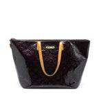 LOUIS VUITTON VERNIS BELLEVUE GM BAG PATENT AMARANTE GHW