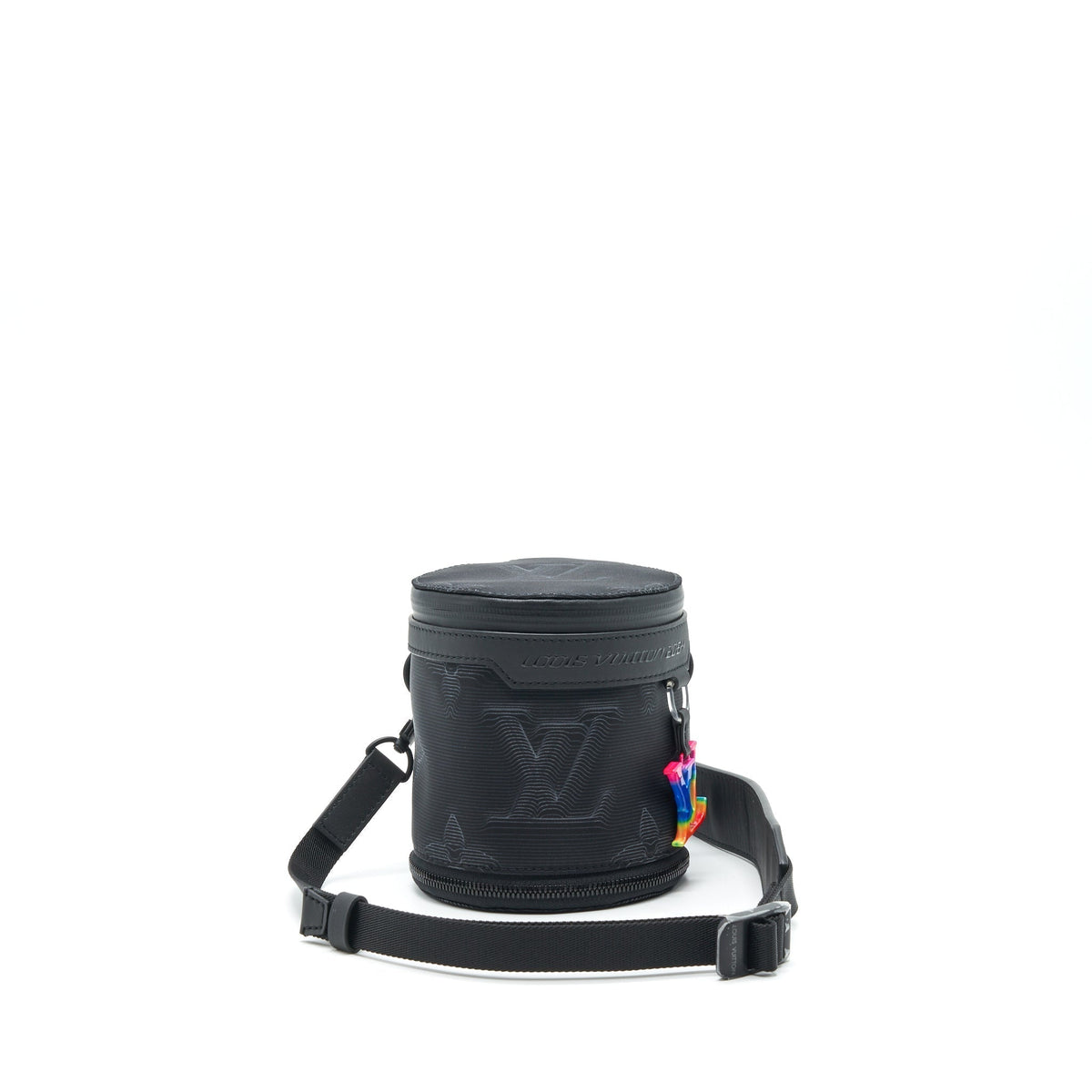 LOUIS VUITTON 2054 EXPANDABLE POLOCHON