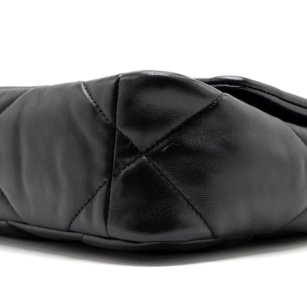 CHANEL SMALL 19 BAG LAMBSKIN BLACK MULTICOLOUR HARDWARE (MICROCHIP)