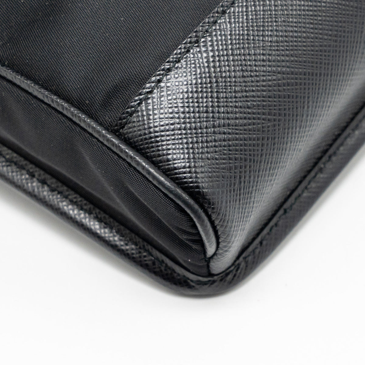 PRADA TRIMMED SAFFIANO PHONE CASE RE-NYLON BLACK SHW