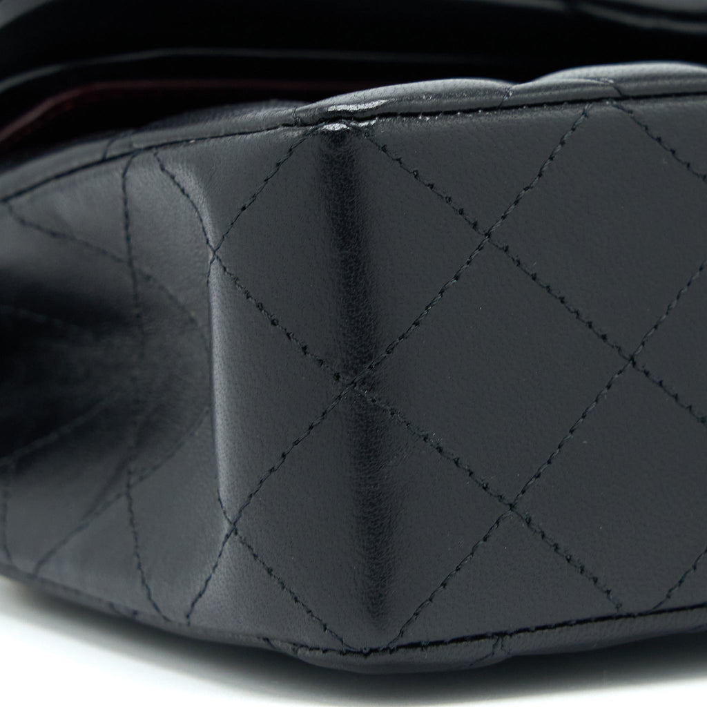 CHANEL SMALL CLASSIC DOUBLE FLAP BAG LAMBSKIN BLACK GHW (MICROCHIP)