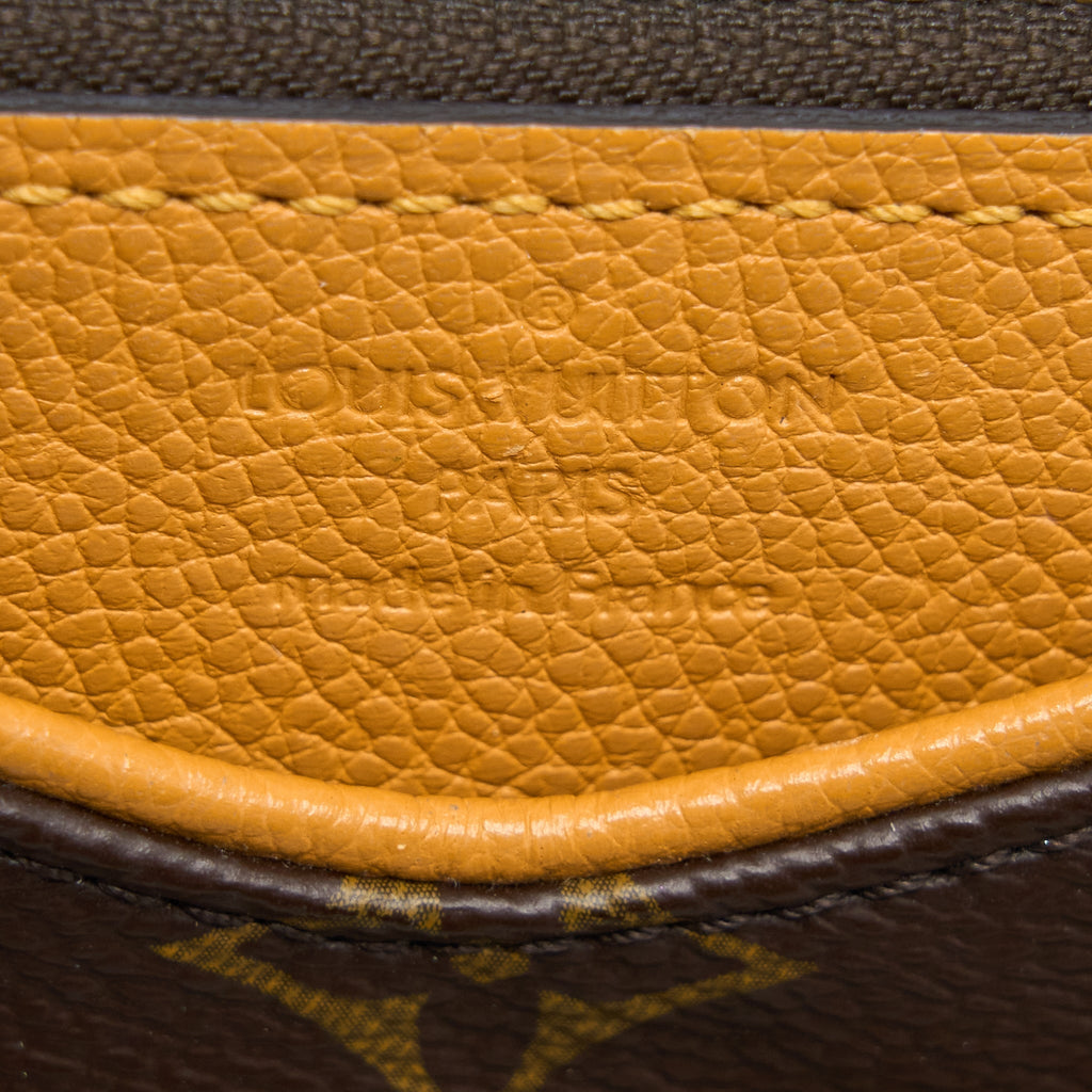LOUIS VUITTON CROSSBODY POCHETTE MONOGRAM CANVAS GHW