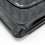 CHANEL CHEVRON 2.55 REISSUE WALLET ON CHAIN AGED CALFSKIN BLACK GHW (MICROCHIP)