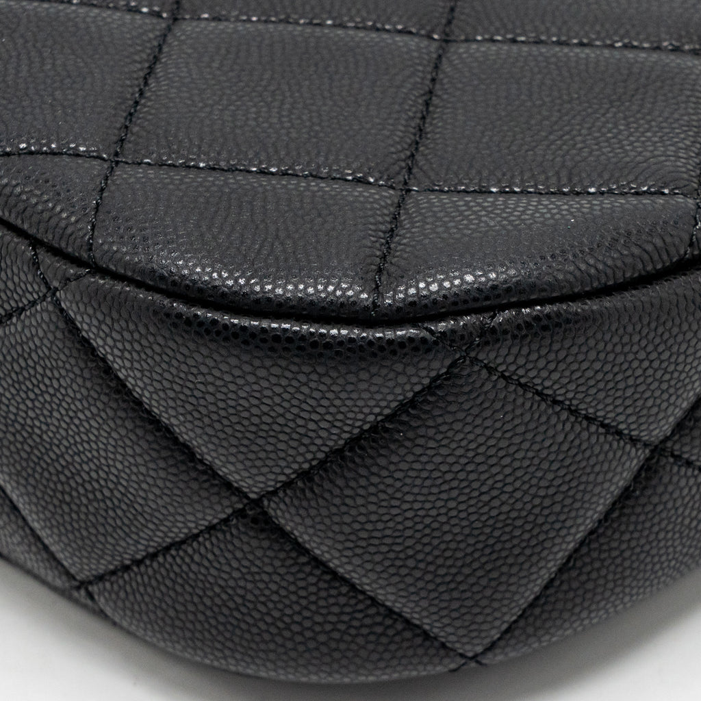 Chanel quilted hobo shoulder bag caviar black GHW (microchip)