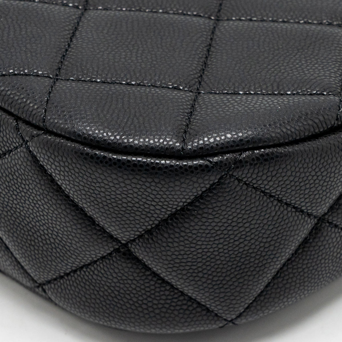 Chanel quilted hobo shoulder bag caviar black GHW (microchip)