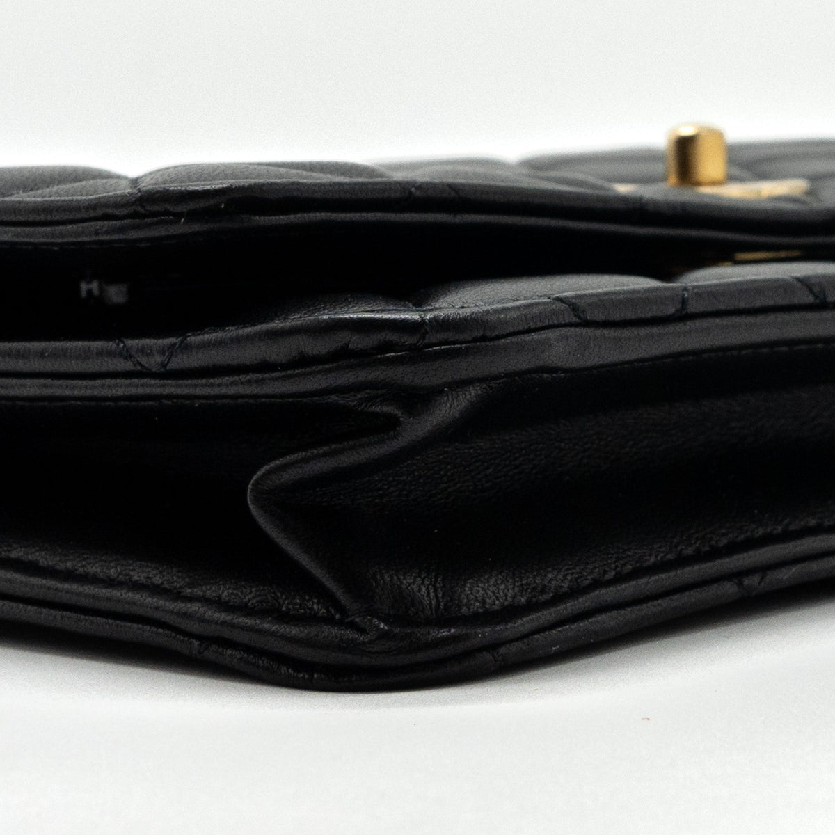 CHANEL PEARL CRUSH WALLET ON CHAIN LAMBSKIN BLACK GHW (MICROCHIP)