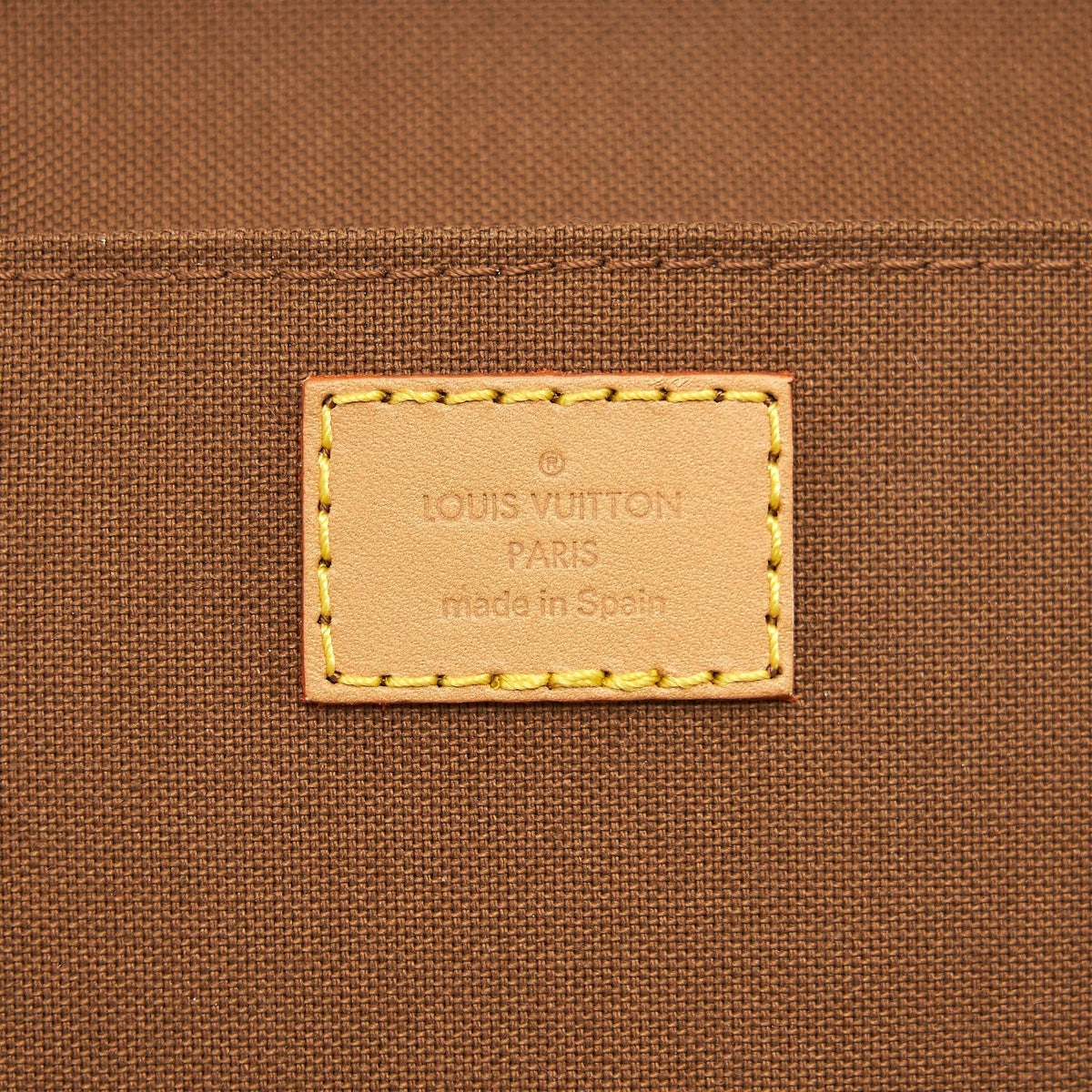 LOUIS VUITTON PETIT SAC PLAT IN MONOGRAM