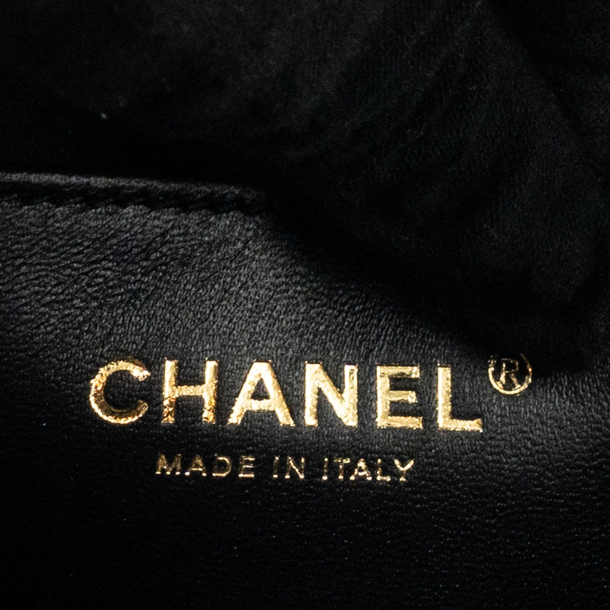 CHANEL SMALL BOY BAG CAVIAR BLACK GHW (MICROCHIP)