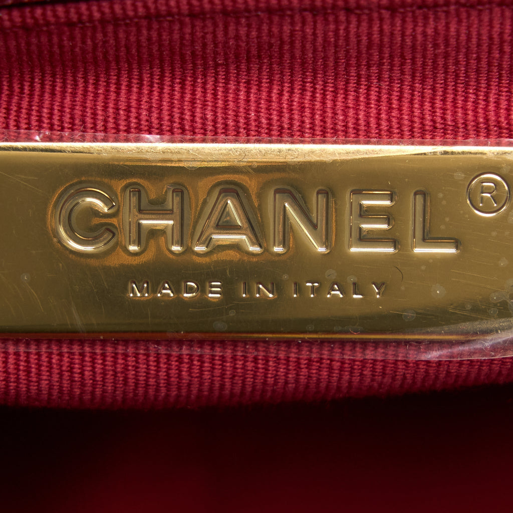 CHANEL SMALL 19 BAG LAMBSKIN BLACK MULTICOLOUR HARDWARE (MICROCHIP)