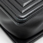 CHANEL NEW MEDIUM BOY BAG CALFSKIN BLACK RUTHENIUM HARDWARE