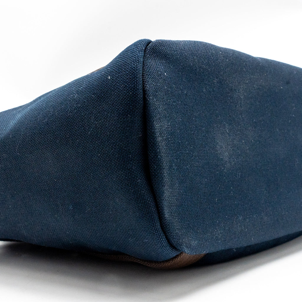 Hermes the grooming bag canvas bleu navy/feu SHW