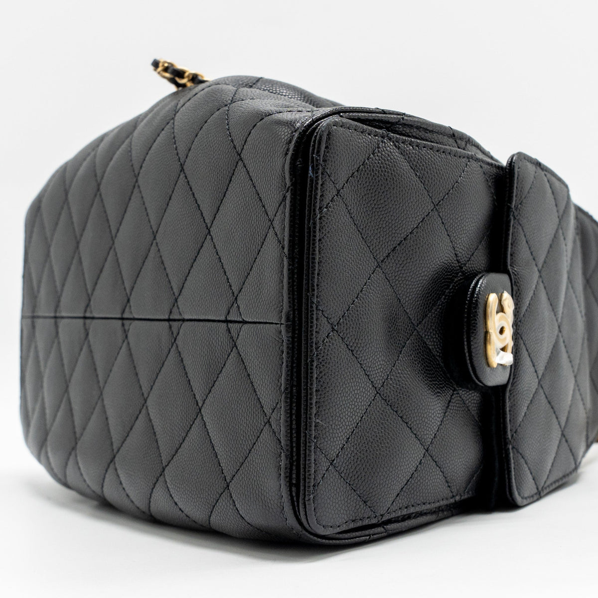 CHANEL SMALL 25 BAG CAVIAR BLACK GHW (MICROCHIP)