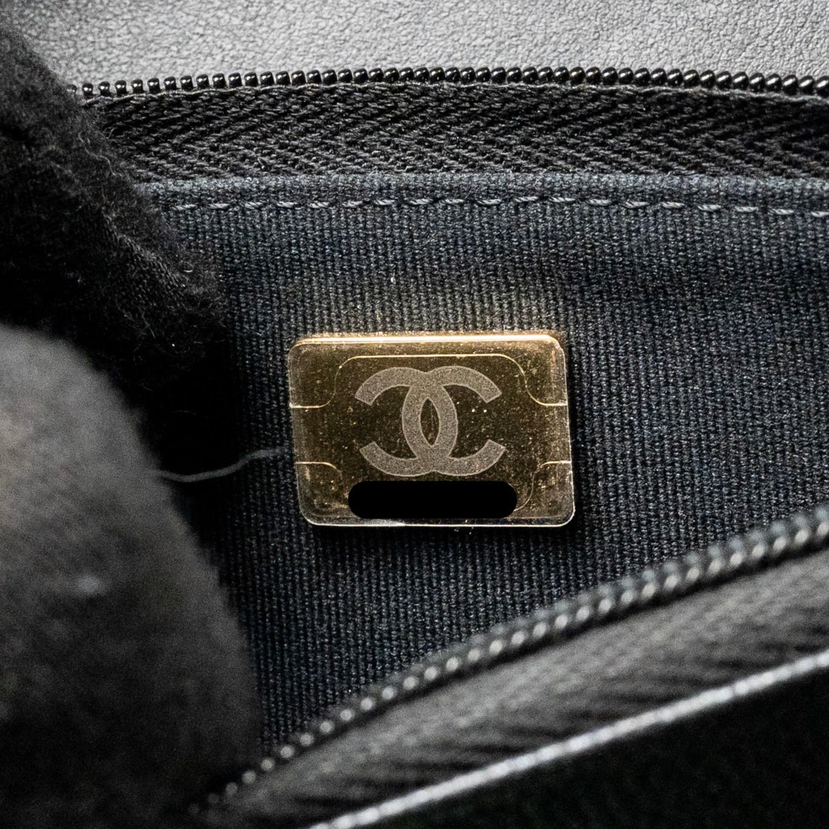CHANEL 23B WALLET ON CHAIN WITH ADJUSTABLE CHAIN CAVIAR BLACK GHW (MICROCHIP)