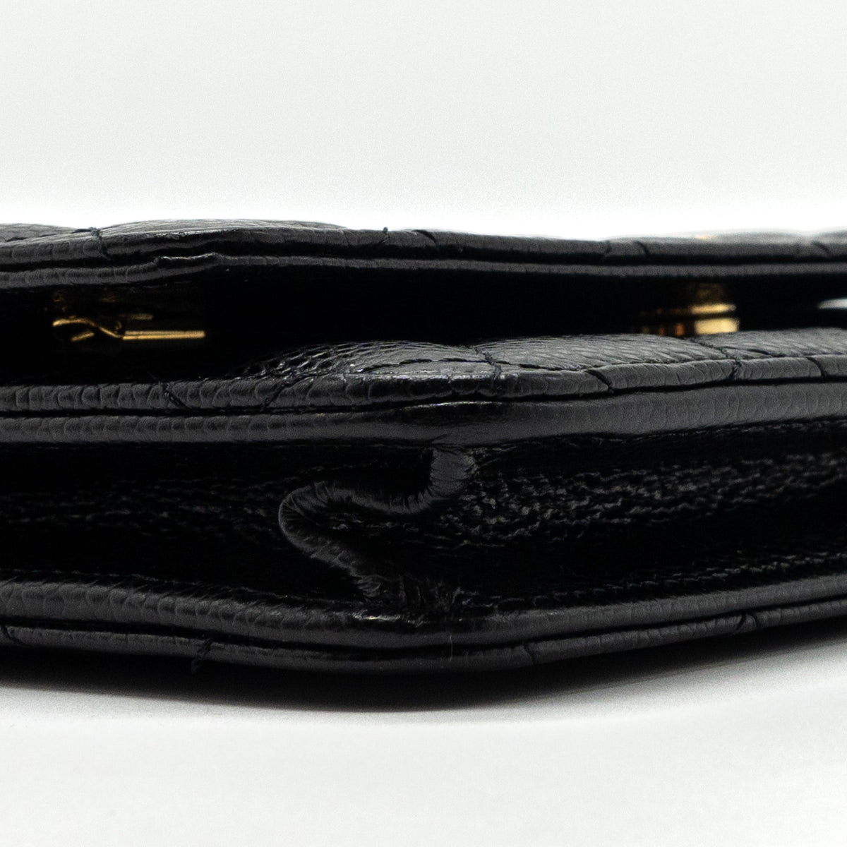 CHANEL CLASSIC WALLET ON CHAIN CAVIAR BLACK GHW