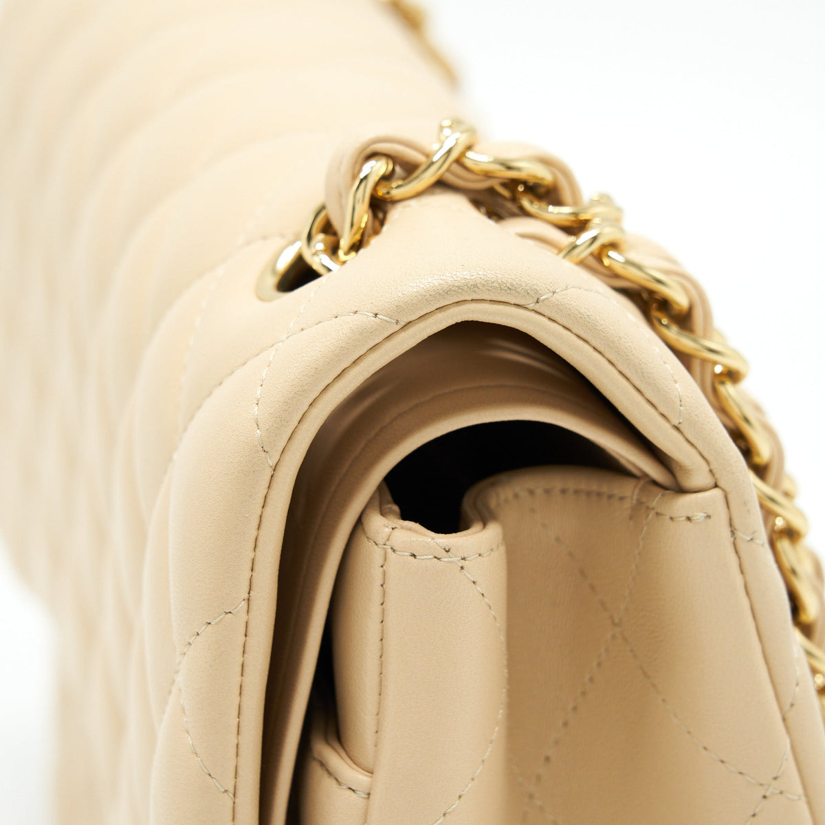 CHANEL JUMBO CLASSIC DOUBLE FLAP BAG LAMBSKIN BEIGE LGHW