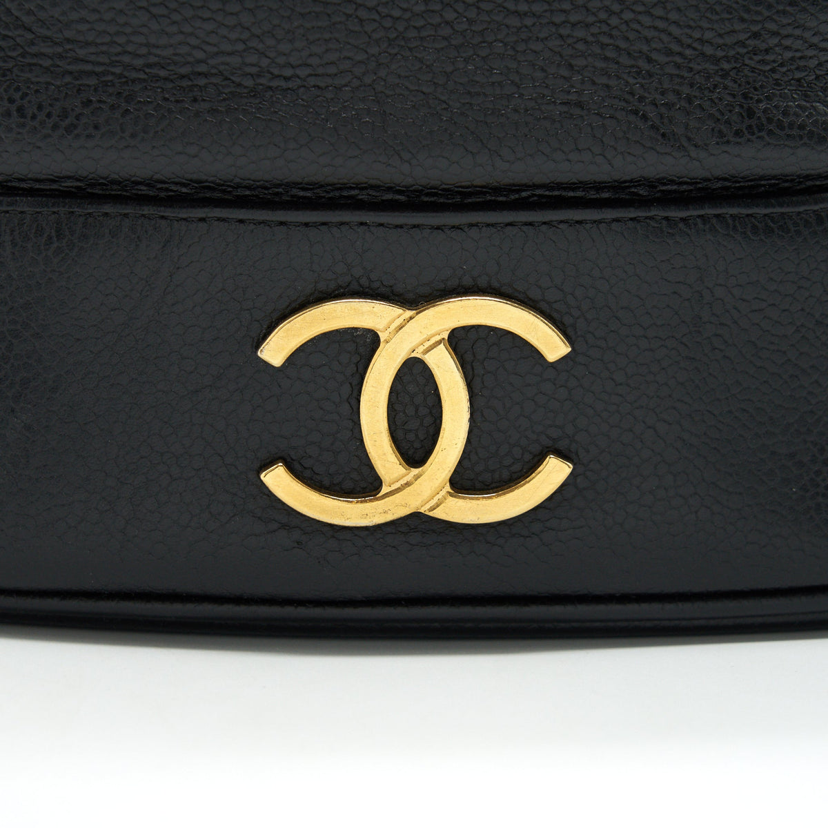 CHANEL VINTAGE CC LOGO PEARL CRUSH CAVIAR BUCKET BAG BLACK