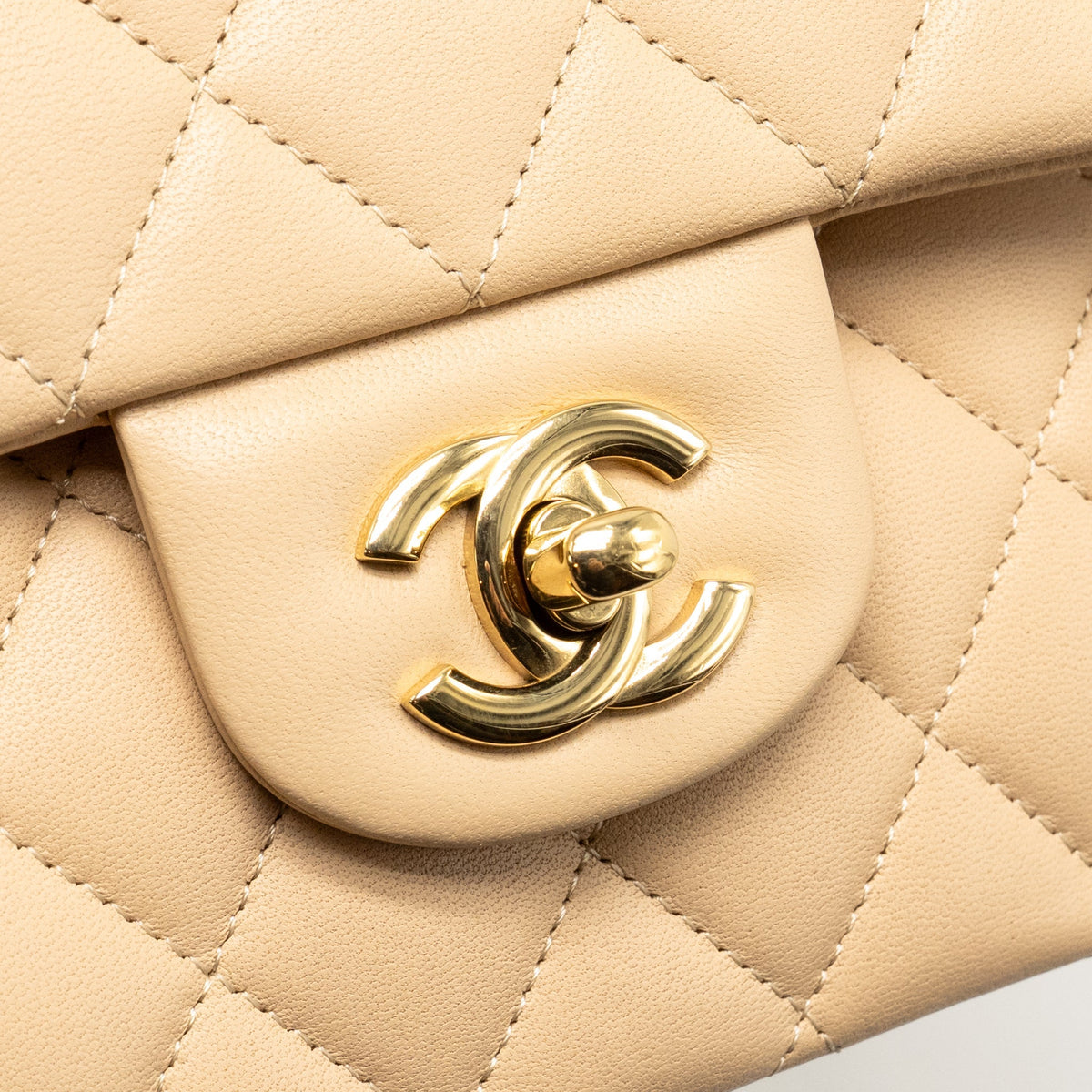 Chanel Medium Classic Double Flap Bag Lambskin Beige GHW (Microchip)