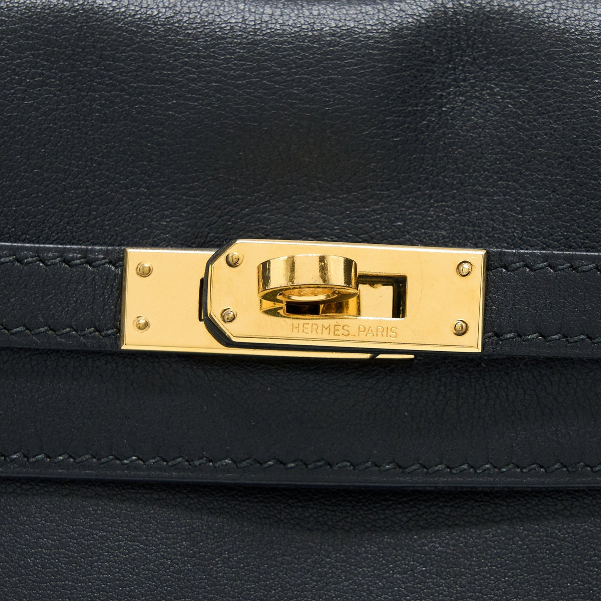 HERMES VINTAGE KELLY ADO 20CM SWIFT BLACK GHW