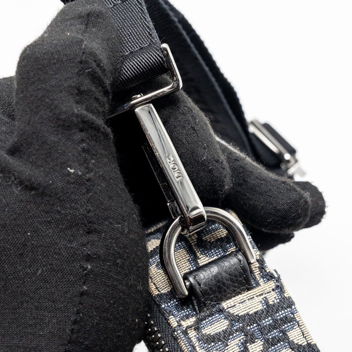 DIOR SAFARI BAG WITH STRAP BLACK OBLIQUE JACQUARD SHW
